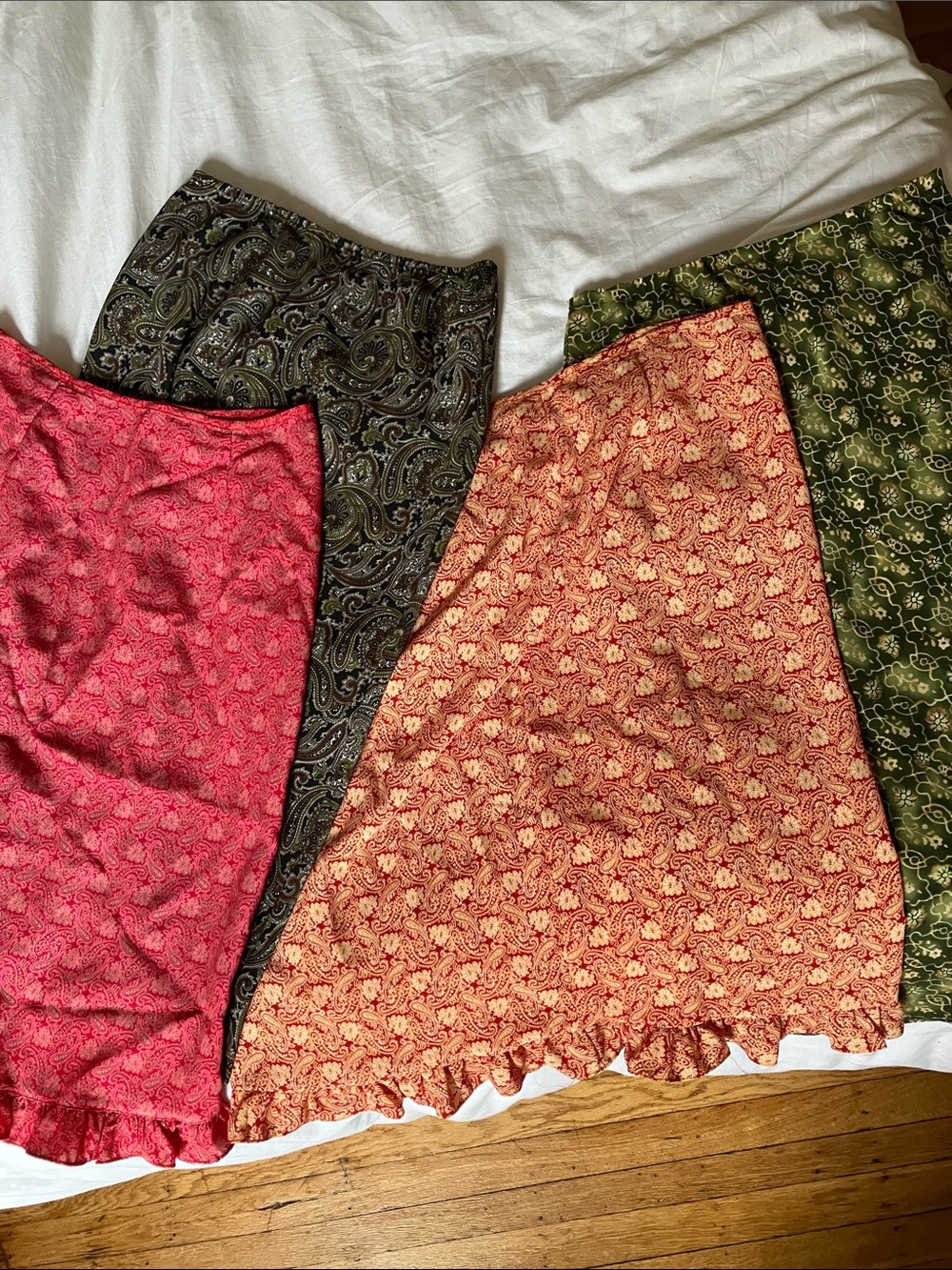Y2K Skirt Bundle!!